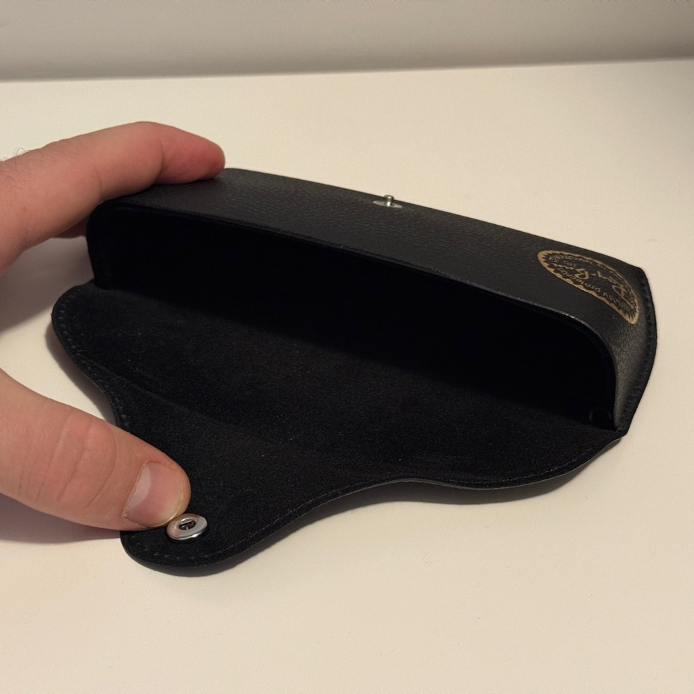 Ray-Ban Case - Picture 3 of 3